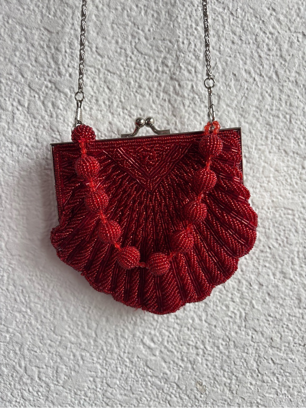 Vintage Beaded Red Evening Bag Chain Strap Clamshell